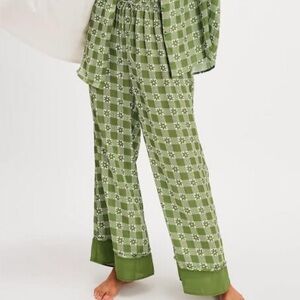Green Checkered Women's Pajama Set